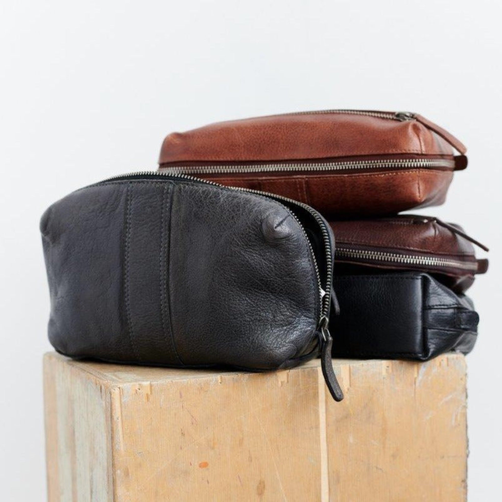 Dale Leather Travel Kit - Image 9