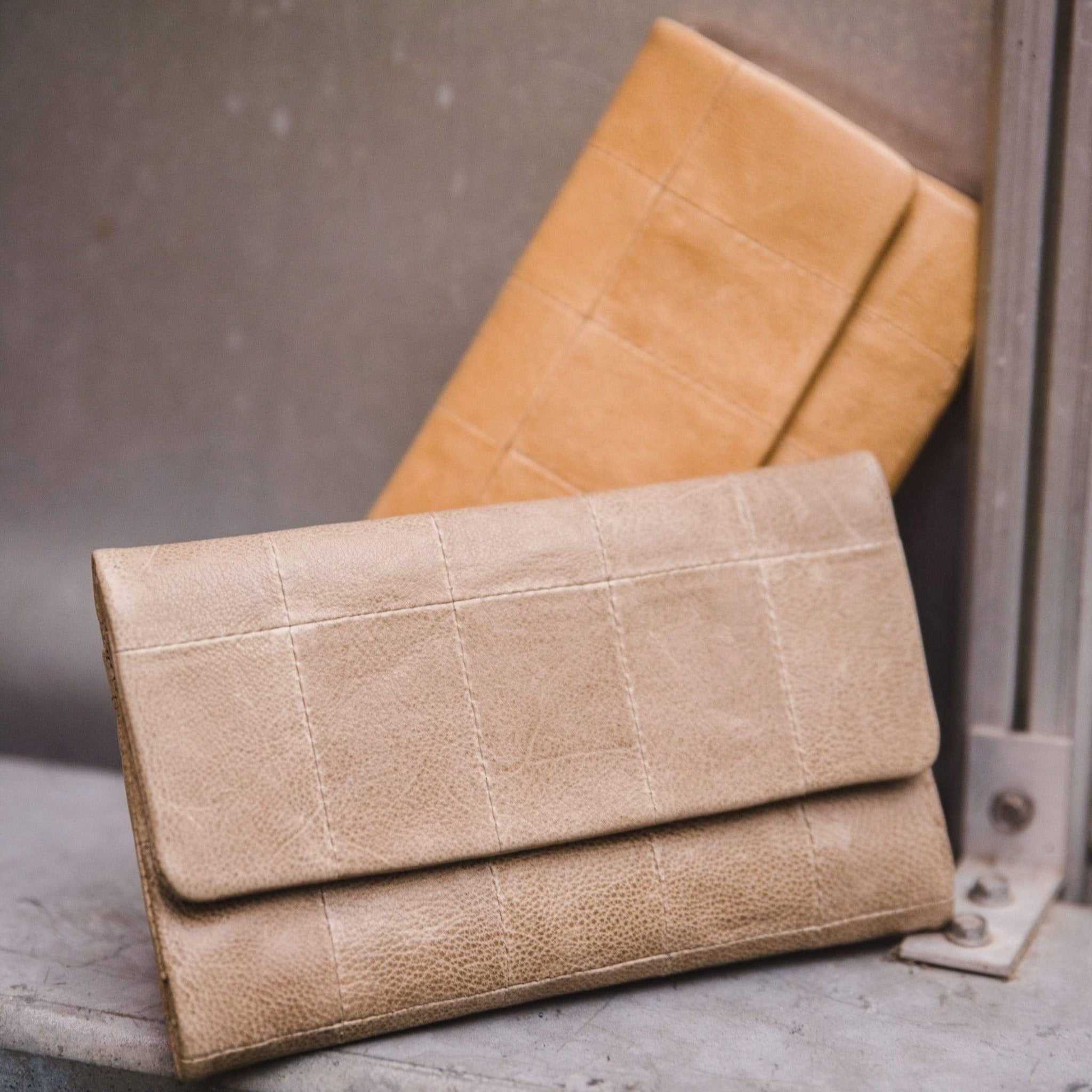 Cort Leather Wallet - Image 5