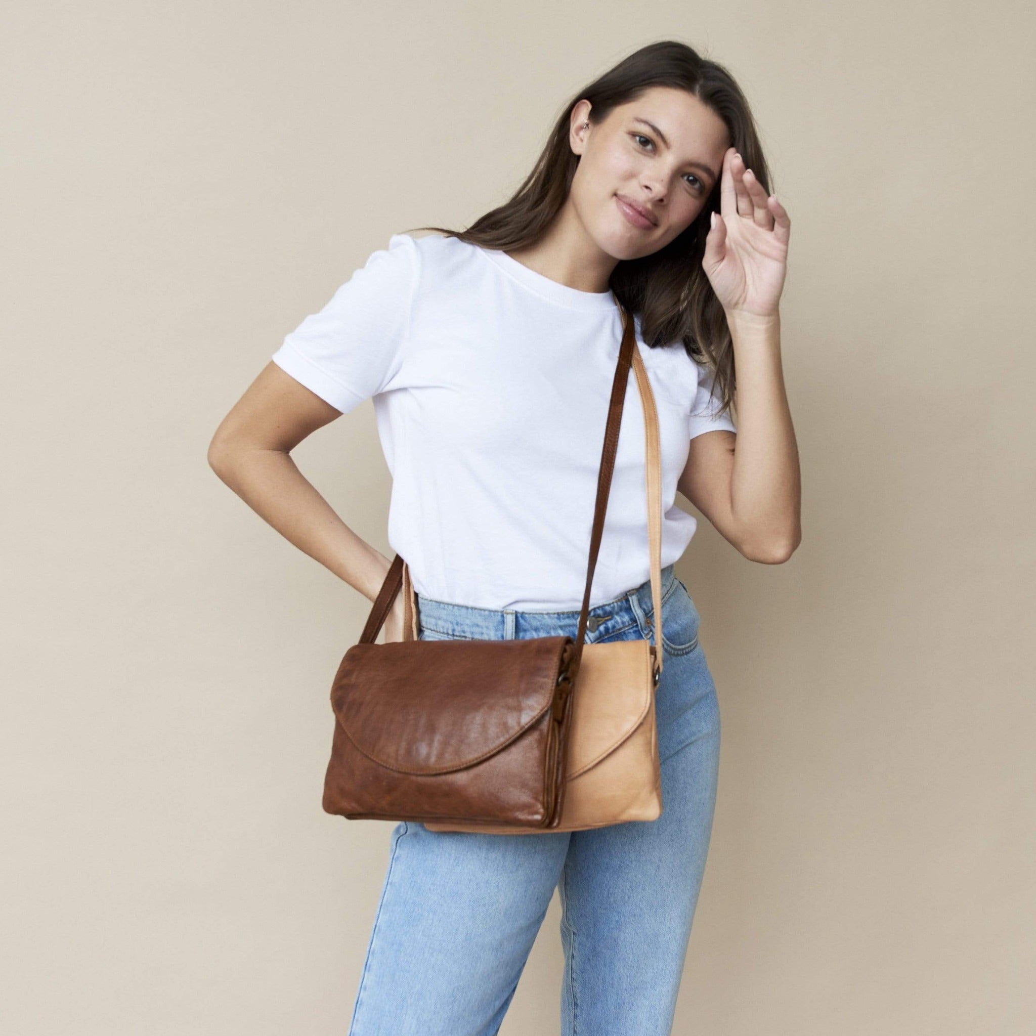 Marcus Leather Crossbody Bag - Image 21
