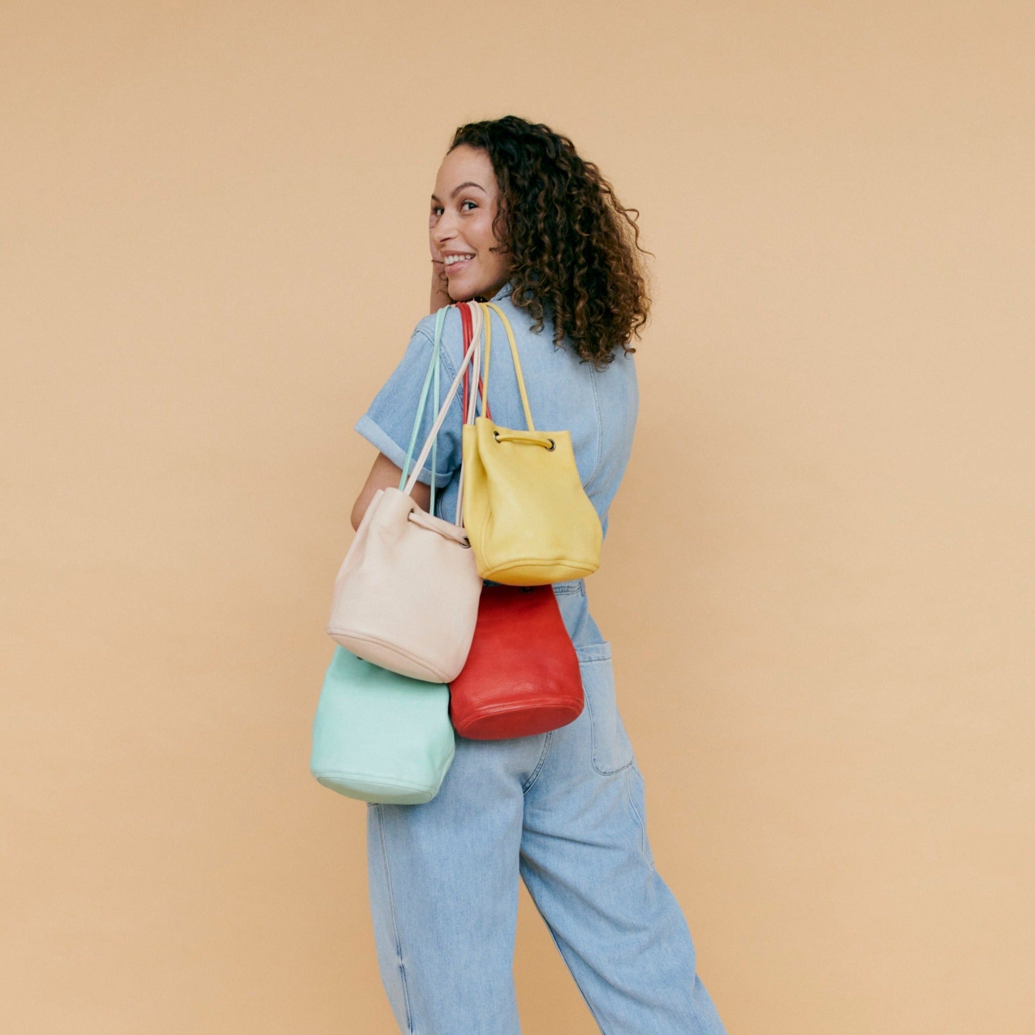 Cassidy Leather Crossbody Bag - Image 8