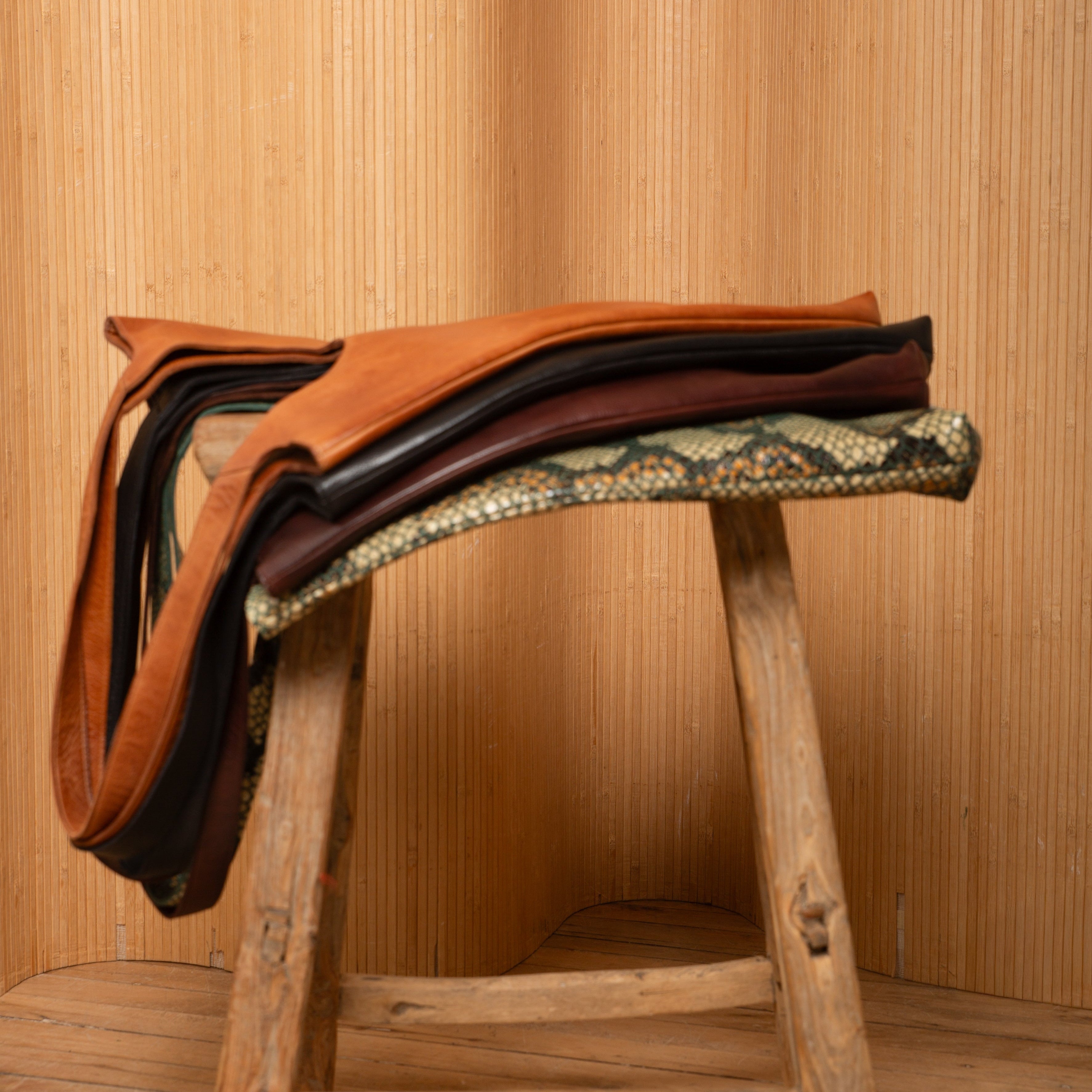 Laptop Leather Tote - Image 8