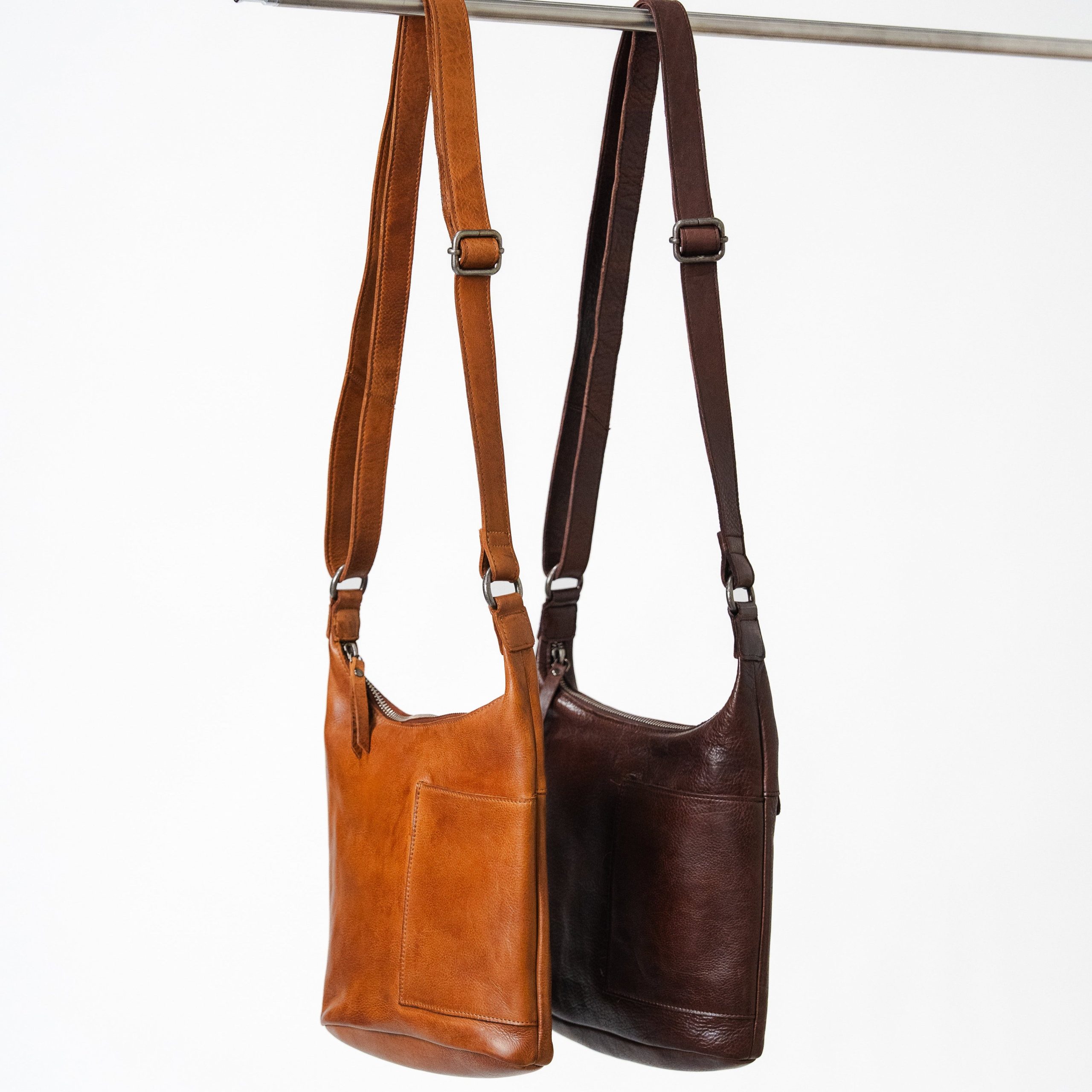 Kerry Leather Crossbody Bag - Image 20